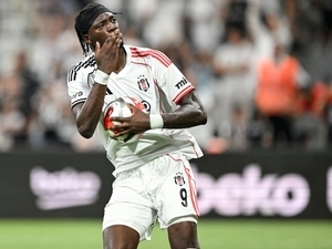 Tammy Abraham'dan son 6 yılın en iyi başlangıcı!