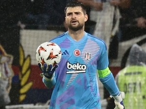 Be�ikta�’ta Ersin Destano�lu kaleyi geri ald�!