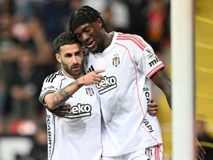 Be�ikta�’ta yabanc� r�zgar�! – Futbol