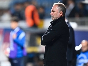 Be�ikta�’ta Sergen Yal�n d�nemi hayal k�r�kl��yla s�r�yor