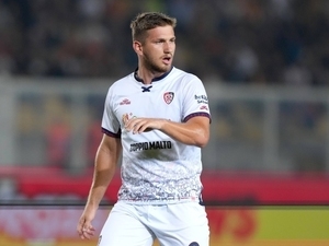 Cagliari’den Semih K�l��soy i�in a�klama!