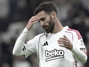 Portekiz bas�n�ndan Rafa Silva iddialar�na yalanlama!