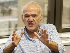 Ahmet �akar, hastaneye kald�r�ld�! – Futbol