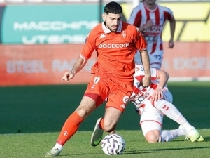 Juventus’tan gelece�e yat�r�m: Teoman G�nd�z