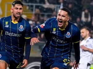 Deniz G�l 90’da att�, Porto puan� kurtard�