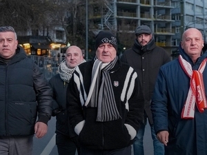 Serdal Adal�, Filistin y�r�y���ne kat�ld�