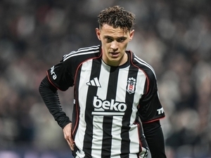 Asllani transferinde Emirhan �lkhan detay�