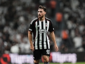 Orkun K�k�, Benfica’y� ayr�l��a pi�man etti