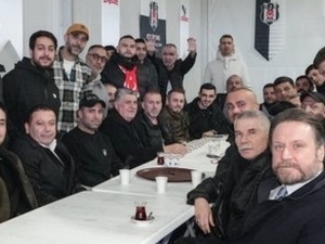 Serdal Adal�, taraftarlarla iftarda bulu�tu