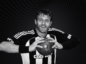 Eski Hentbolcu G�khan Aksu hayat�n� kaybetti