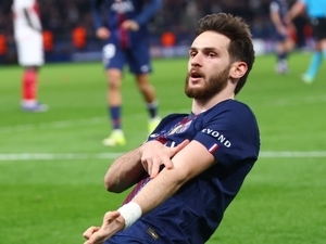 PSG, Monaco’yu eledi ve ‘Yola devam’ dedi!