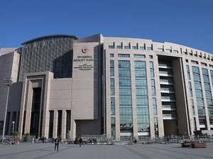 Futbolda bahis ve �ike operasyonu: 32 g�zalt�!