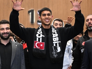 Be�ikta�’�n 200. yabanc�s�: Devis Vasquez