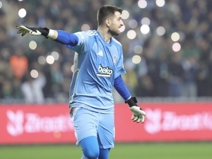 Ersin Destano�lu k�llerinden do�du! – Futbol