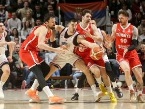 12 Dev Adam’�n konu�u S�rbistan