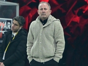 Sergen Yal�n, 90 dakikada 2 de�i�iklik yapt�