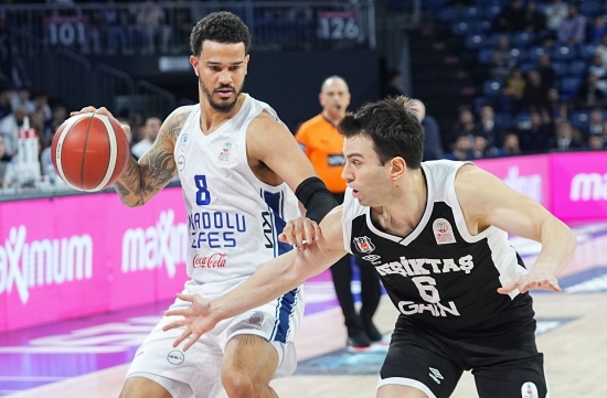 Anadolu Efes’e kaybettik! – Futbol