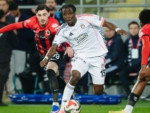 Be�ikta�’ta Junior Olaitan’a milli davet!