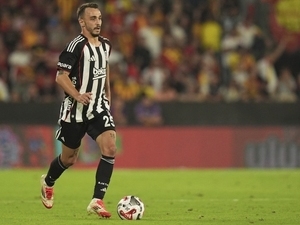 Be�ikta�’ta G�khan Sazda�, kul�beye hapsoldu