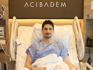 Be�ikta� GA�N oyuncusu Emir Ad�g�zel ameliyat edildi