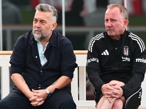 Be�ikta�’tan orta saha �karmas�; rota �ngiltere!