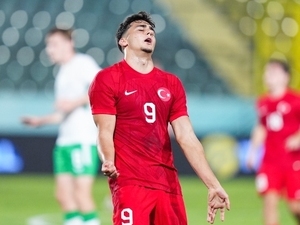 Mustafa Erhan Hekimo�lu, �mit Milli kadrosundan �kar�ld�!