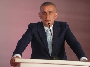 �brahim Hac�osmano�lu: ‘Bir bakm��s�n�z kupayla d�n�yoruz’