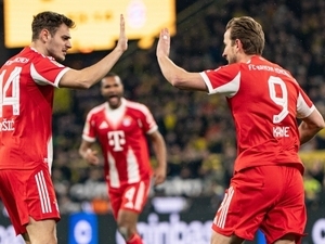 Dortmund ba�latt�, Bayern M�nih bitirdi!
