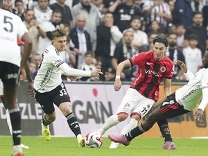 Kartal yaralar�n� sarmak ve tekrar y�kselmek istiyor