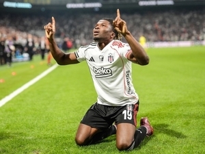 El Bilal Toure’den k�t� haber!