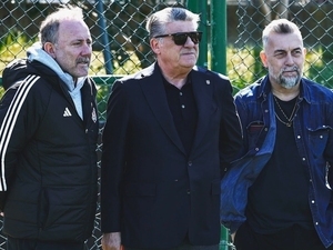 Sergen Yal�n: “Fenerbah�e’nin zaaflar�n� �ok iyi biliyoruz!”