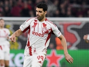 Mehdi Taremi i�in yalanlama: “Sava�a gitmeyecek!”