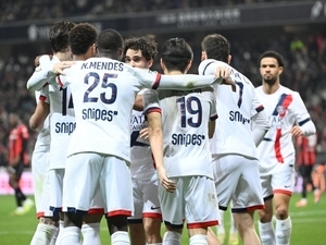 Paris Saint-Germain’in lig ma�na erteleme!