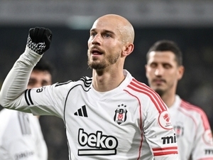 Vaclav Cerny’den Fenerbah�e derbisi mesaj�