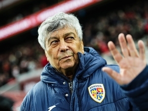 Mircea Lucescu, yo�un bak�m �nitesine al�nd�!