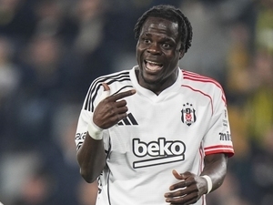 Olaitan’dan derbi sonras� tepki: “Yapmay�n”