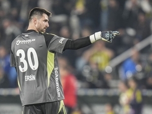 Sergen Yal�n’dan Ersin i�in kals�n raporu!