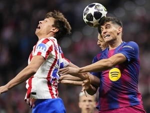 Barcelona kazand� ama tur Atletico Madrid’in