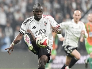 Junior Olaitan, yine fark yaratt�!