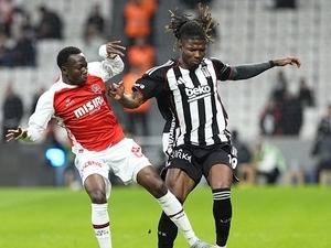 Dolmabah�e’de sessiz ma�: Be�ikta� – Karag�mr�k