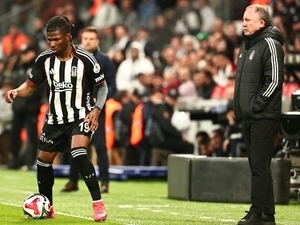 �lhan Mans�z’dan Be�ikta�’a sert uyar�: “G�ven vermiyor”