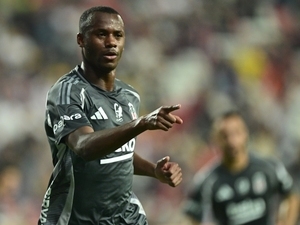 Forma yar���nda Djalo �ne �k�yor