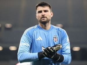 Fenerbah�e kar��s�nda en tecr�beli isim Ersin Destano�lu!