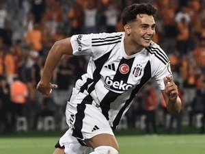 Be�ikta�’ta Mustafa Hekimo�lu istenen katk�y� veremedi!