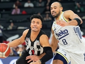 Be�ikta� GA�N ve Fenerbah�e Beko ma� i�in fla� karar!