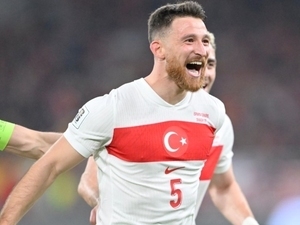 Salih �zcan: “�nan�lmaz bir mutluluk”