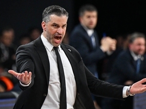 Dusan Alimpijevic: “Yeni bir sava� ba�l�yor!”