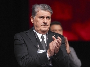 Serdal Adal�’dan Ernest Mu�i ve Semih K�l��soy a�klamas�!