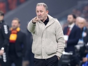 Sergen Yal�n 23 ismi istemiyor!