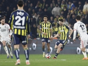 Son 30 derbide 20 k�rm�z� kart!